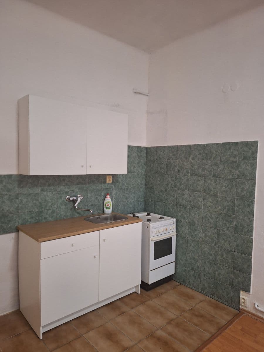 Pronájem bytu 1+1 45 m², Na Březince, Praha, Praha Pronájem bytu 1+1 45 m², Na Březince, Praha, Praha