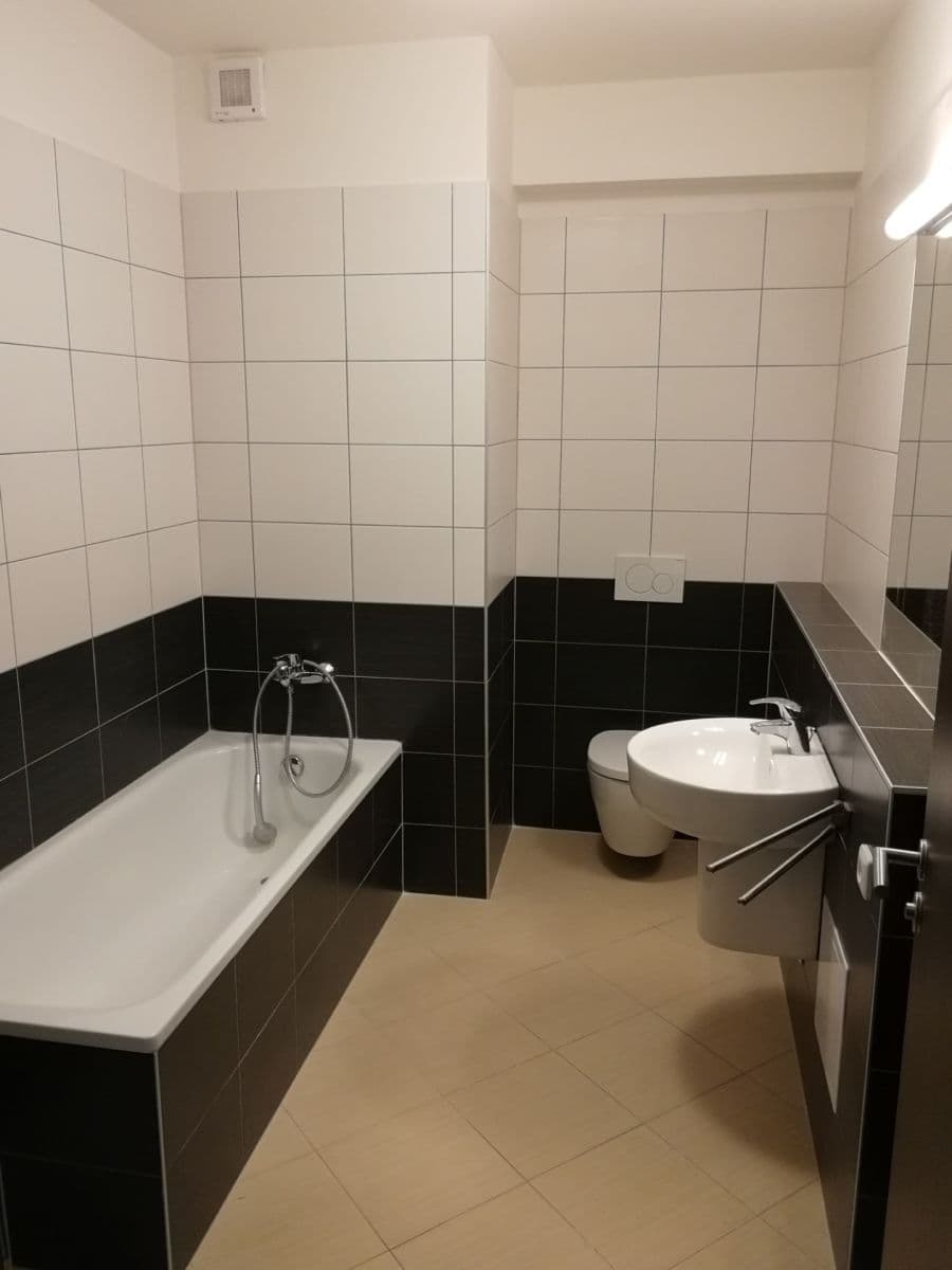 Pronájem bytu 2+kk 53 m², Svitákova, Praha, Praha Pronájem bytu 2+kk 53 m², Svitákova, Praha, Praha