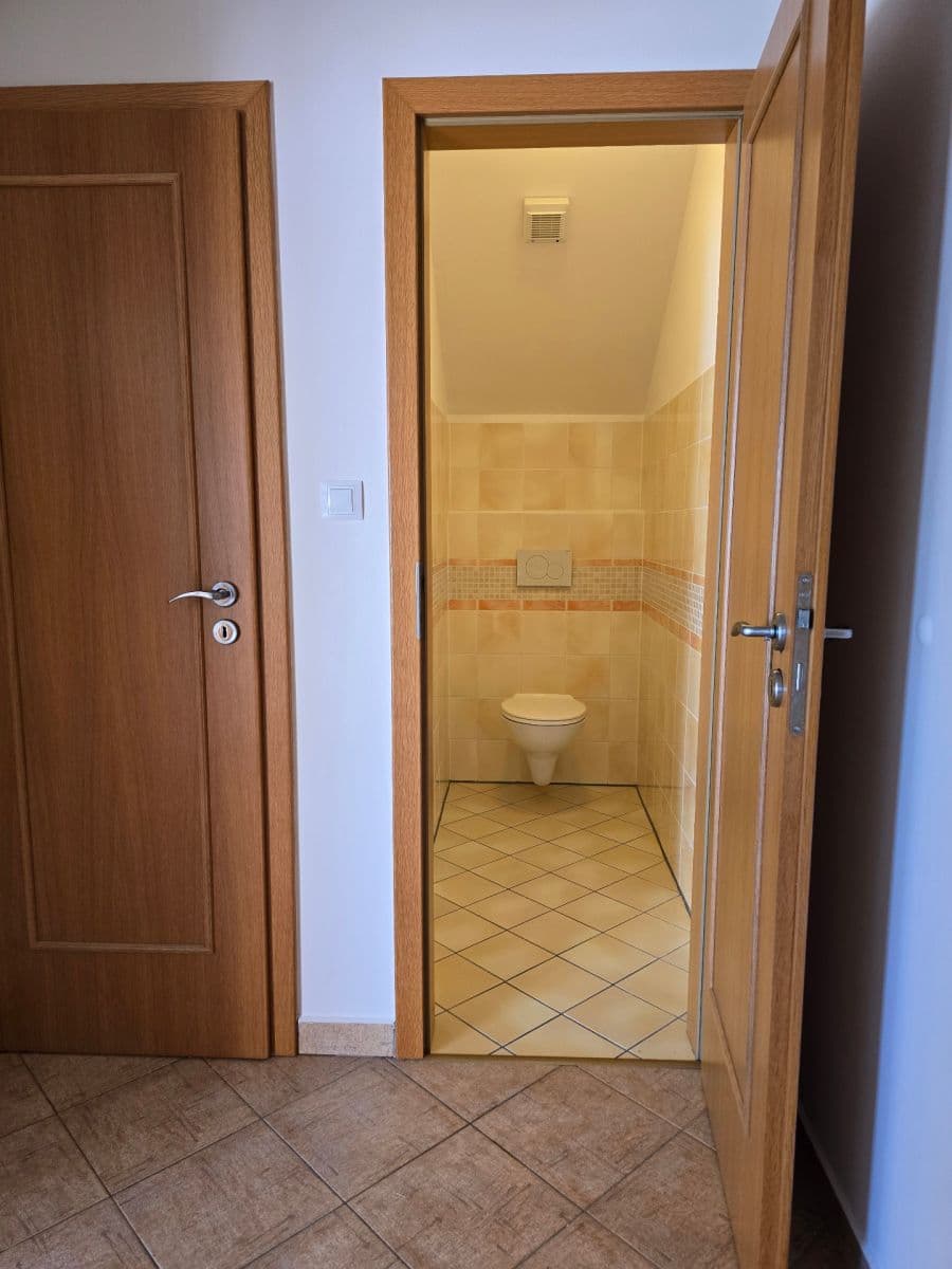 Prodej bytu 3+kk 93 m², Dražická, Benátky nad Jizerou, Středočeský kraj Prodej bytu 3+kk 93 m², Dražická, Benátky nad Jizerou, Středočeský kraj