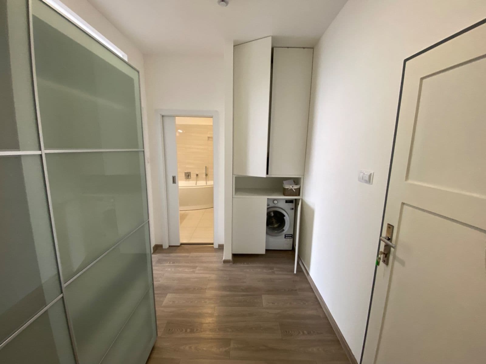 Pronájem bytu 1+kk 42 m², Hasskova, Třebíč, Kraj Vysočina Pronájem bytu 1+kk 42 m², Hasskova, Třebíč, Kraj Vysočina