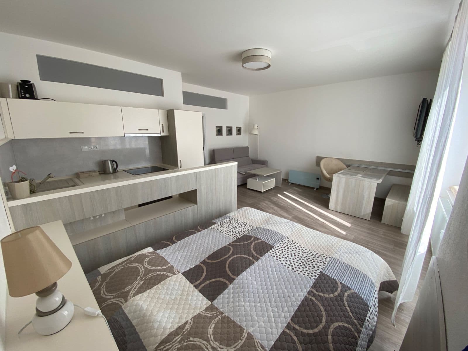 Pronájem bytu 1+kk 42 m², Hasskova, Třebíč, Kraj Vysočina Pronájem bytu 1+kk 42 m², Hasskova, Třebíč, Kraj Vysočina