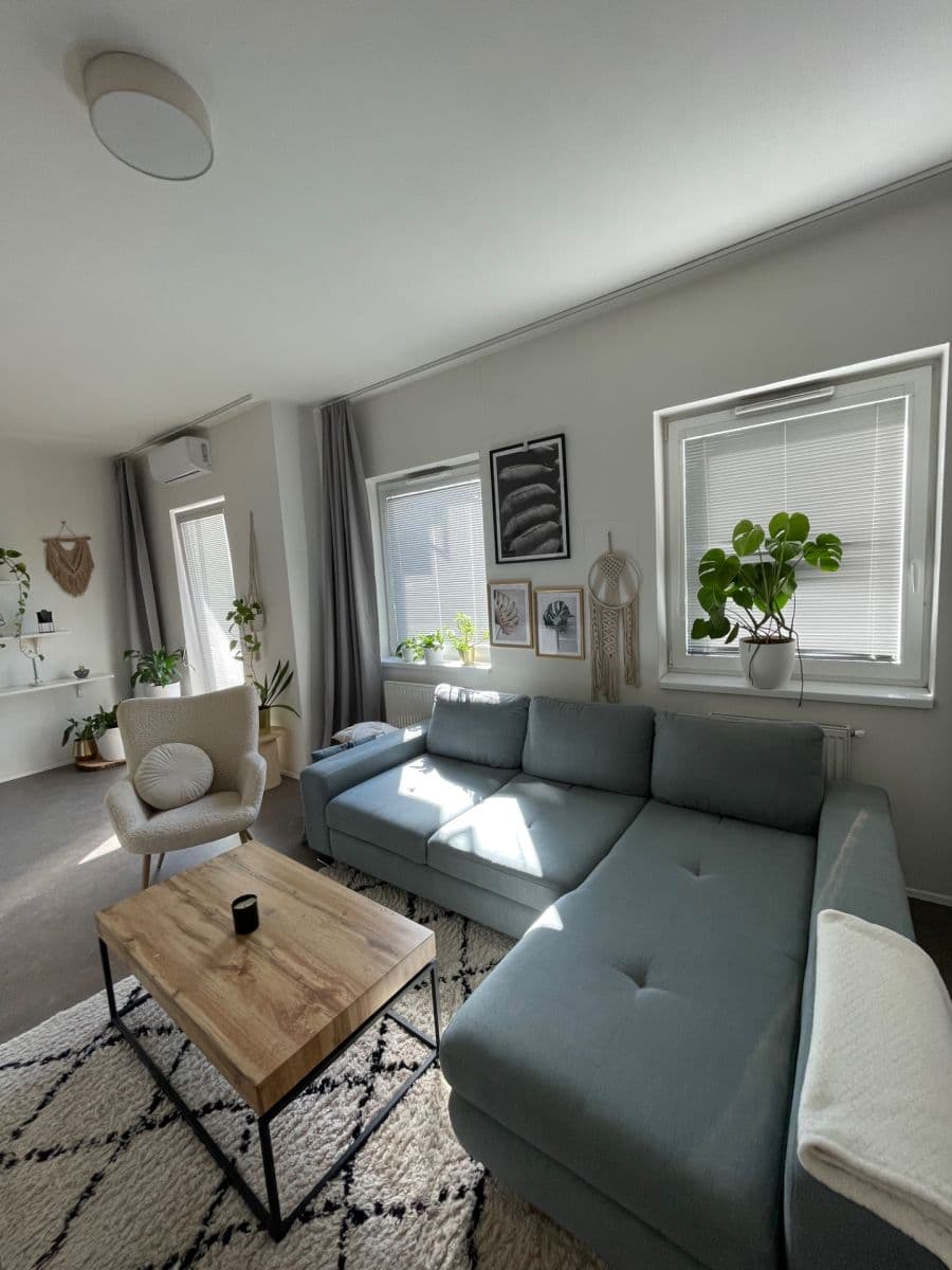 Pronájem bytu 1+kk 34 m², Eduarda Hamburgera, Olomouc, Olomoucký kraj Pronájem bytu 1+kk 34 m², Eduarda Hamburgera, Olomouc, Olomoucký kraj