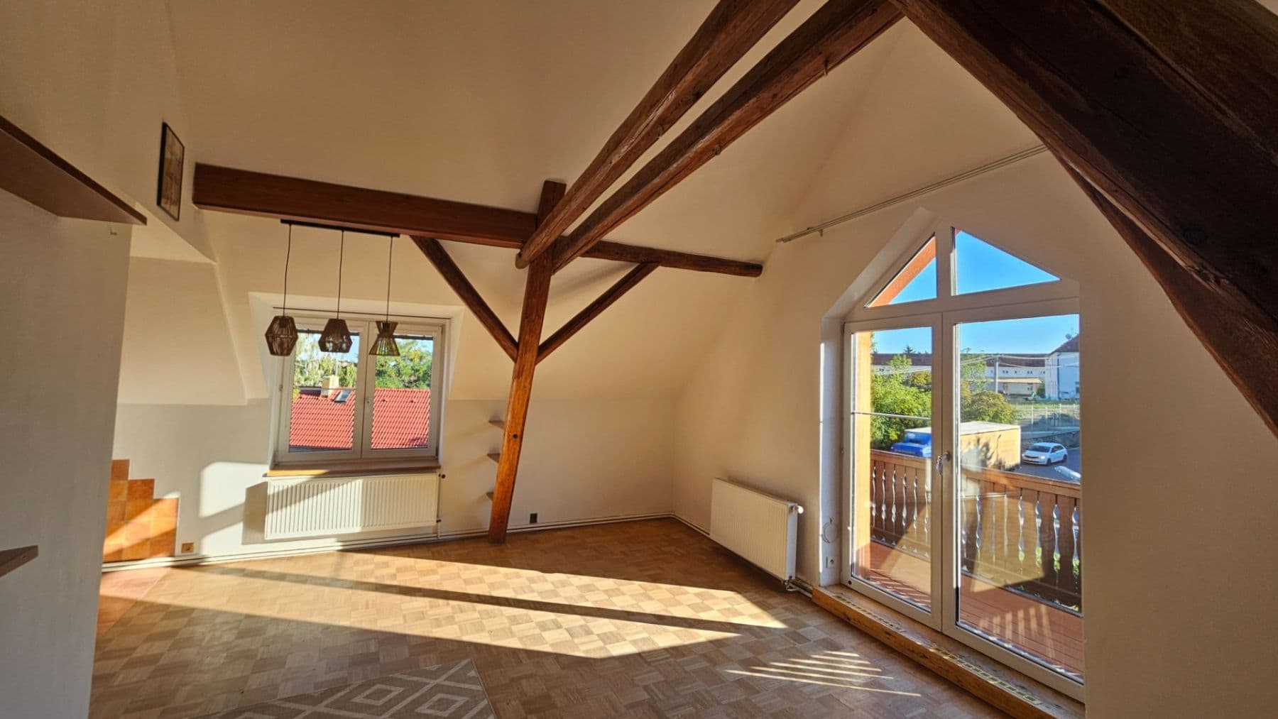 Pronájem domu 99 m², pozemek 500 m², náměstí 5. května, Jinočany, Středočeský kraj Pronájem domu 99 m², pozemek 500 m², náměstí 5. května, Jinočany, Středočeský kraj