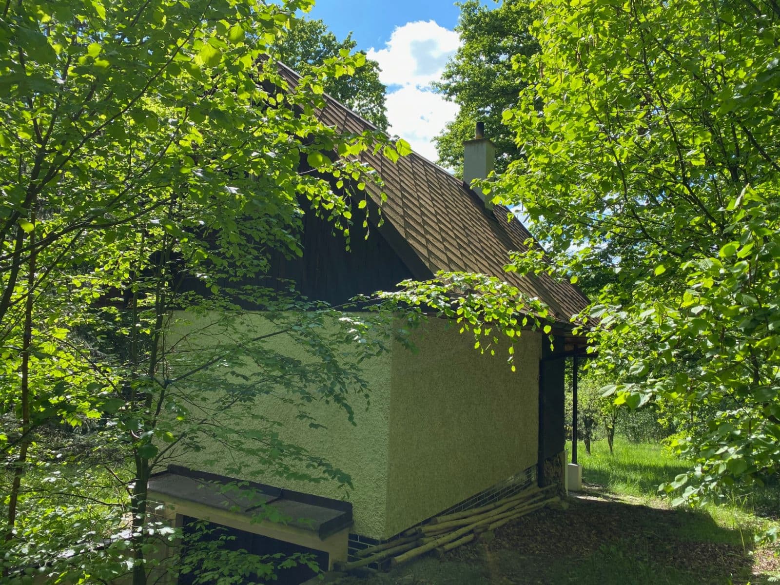 Prodej chaty, chalupy 27 m², pozemek 3.618 m², Votice, Středočeský kraj Prodej chaty, chalupy 27 m², pozemek 3.618 m², Votice, Středočeský kraj