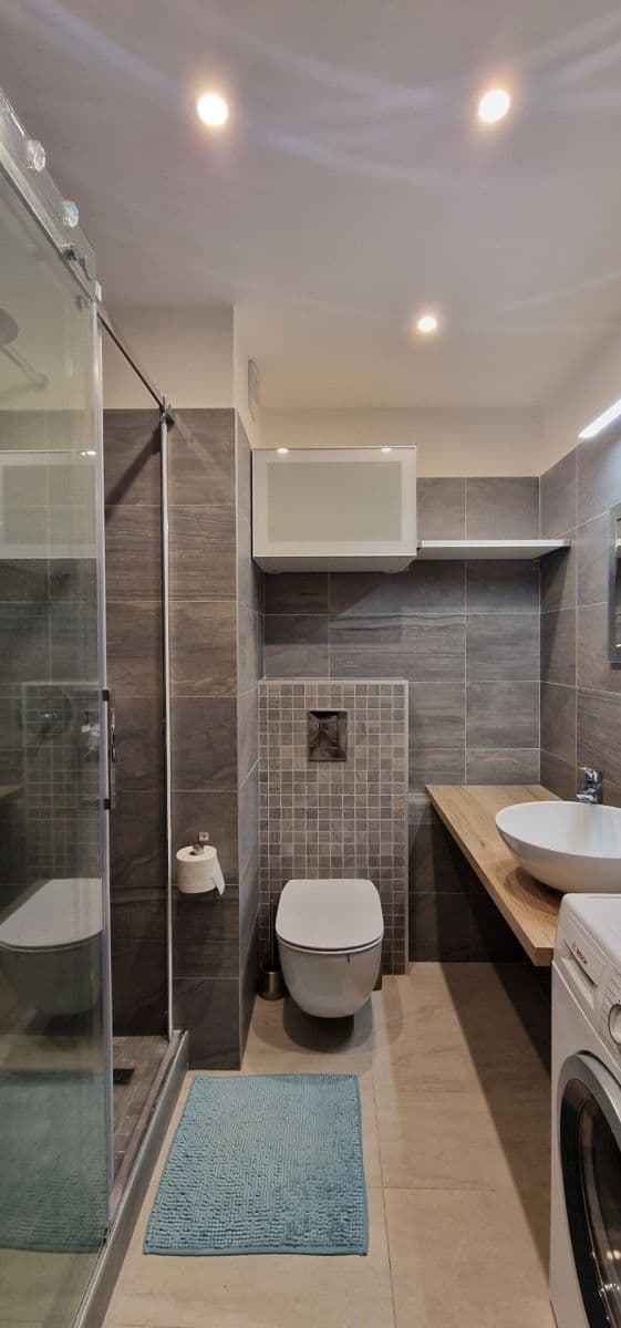 Pronájem bytu 2+kk 43 m², Modrá, Praha, Praha Pronájem bytu 2+kk 43 m², Modrá, Praha, Praha