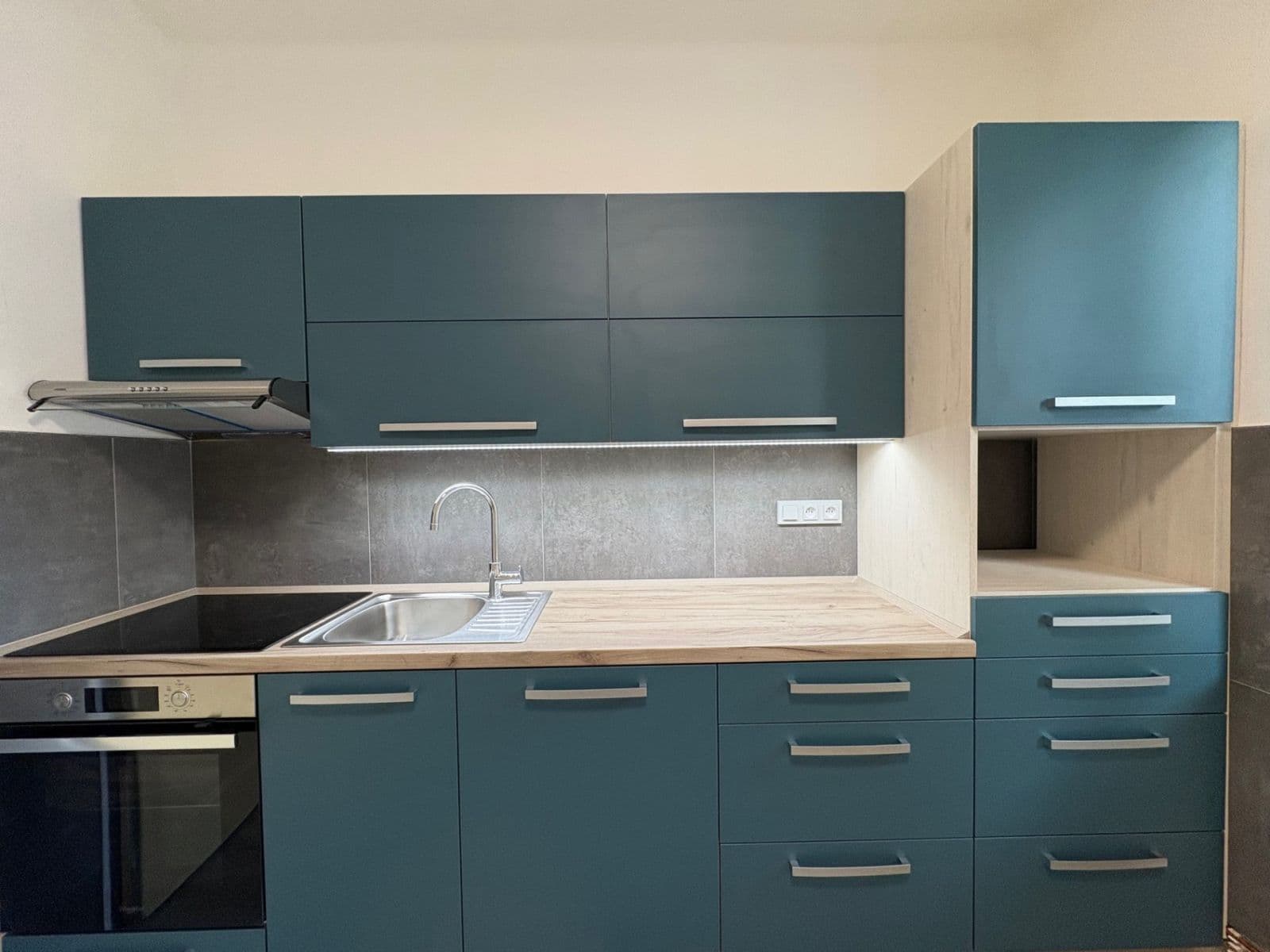 Pronájem bytu 2+1 61 m², Leoše Janáčka, Jihlava, Kraj Vysočina Pronájem bytu 2+1 61 m², Leoše Janáčka, Jihlava, Kraj Vysočina