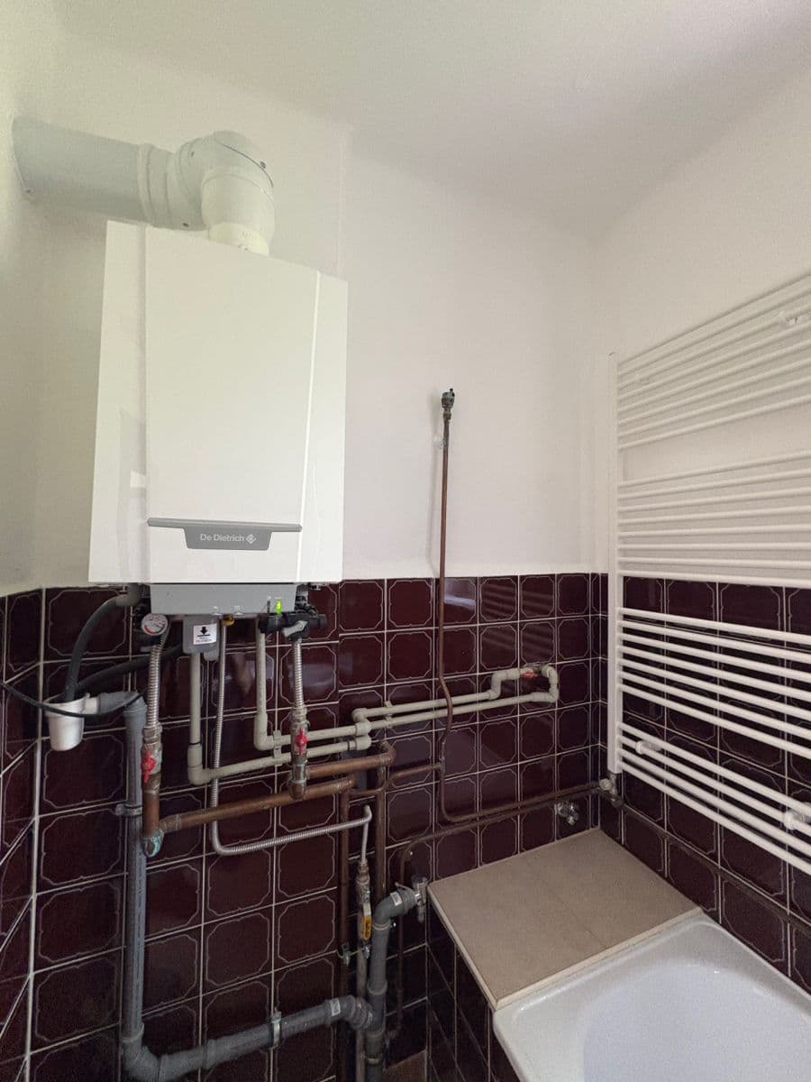 Pronájem bytu 2+1 61 m², Leoše Janáčka, Jihlava, Kraj Vysočina Pronájem bytu 2+1 61 m², Leoše Janáčka, Jihlava, Kraj Vysočina