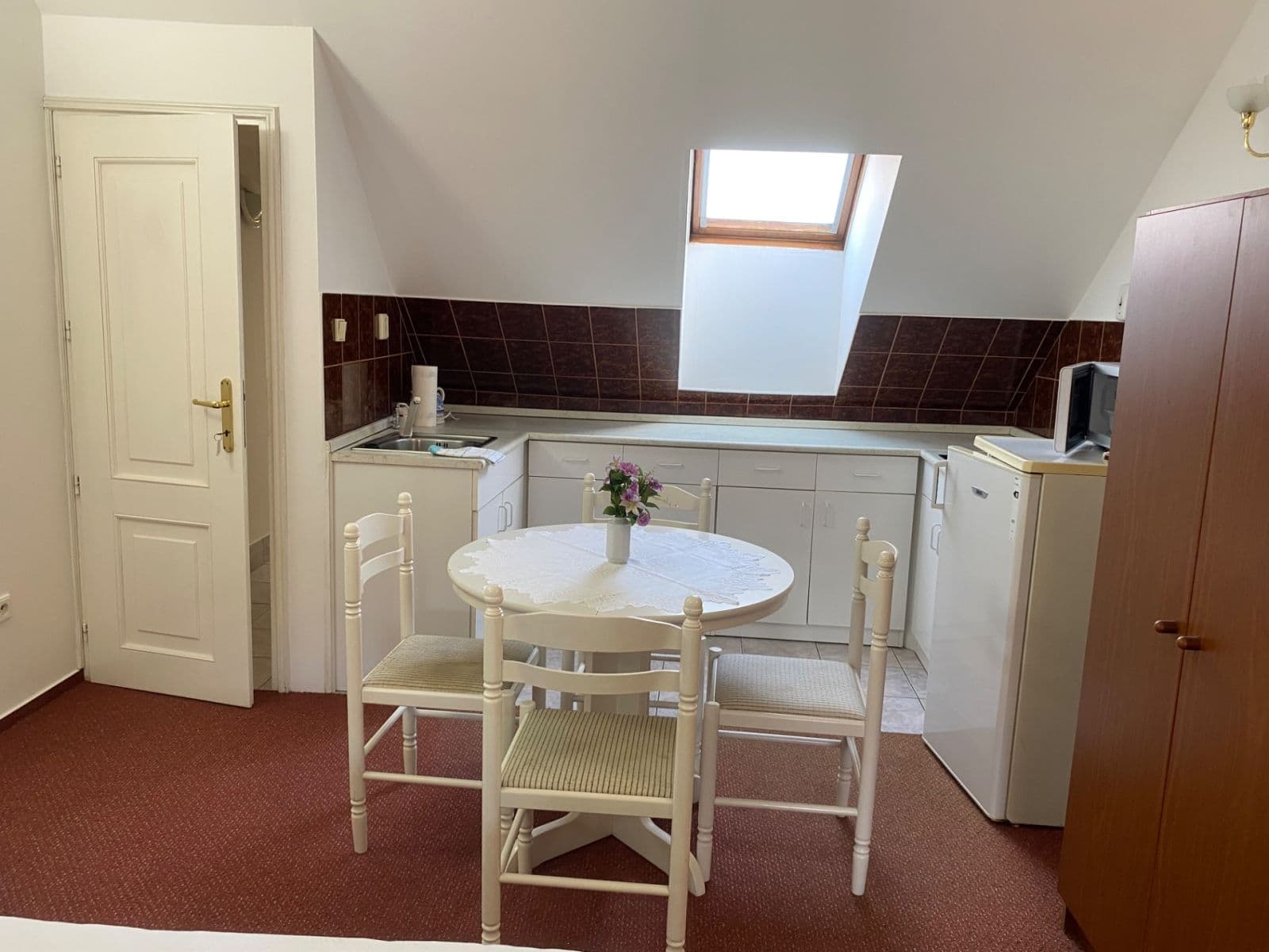 Pronájem bytu 1+kk 40 m², Hradební, Tábor, Jihočeský kraj Pronájem bytu 1+kk 40 m², Hradební, Tábor, Jihočeský kraj