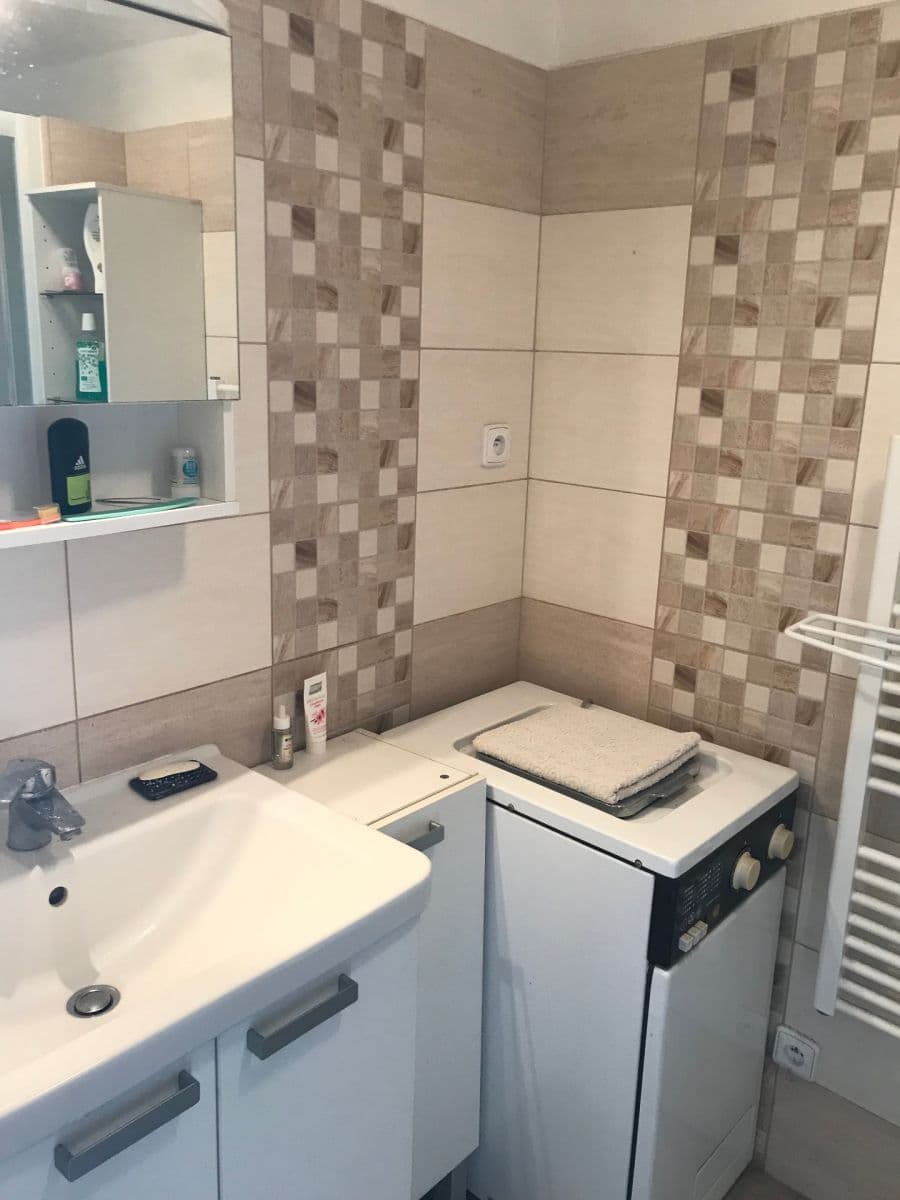 Prodej domu 181 m², pozemek 655 m², Nevězice, Jihočeský kraj Prodej domu 181 m², pozemek 655 m², Nevězice, Jihočeský kraj