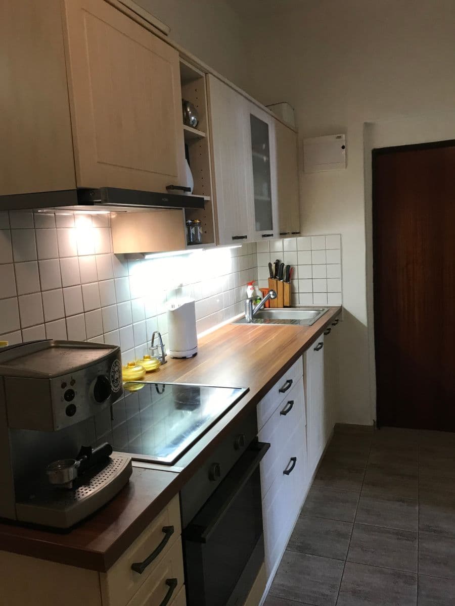 Prodej domu 181 m², pozemek 655 m², Nevězice, Jihočeský kraj Prodej domu 181 m², pozemek 655 m², Nevězice, Jihočeský kraj