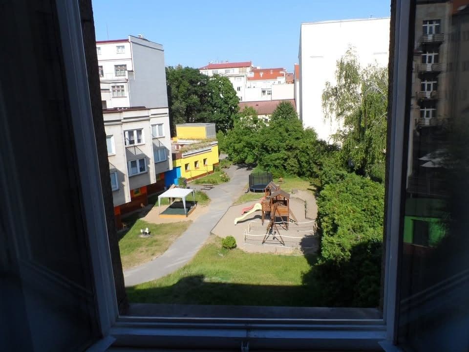 Pronájem bytu 1+1 27 m², Lidická, Praha, Praha Pronájem bytu 1+1 27 m², Lidická, Praha, Praha