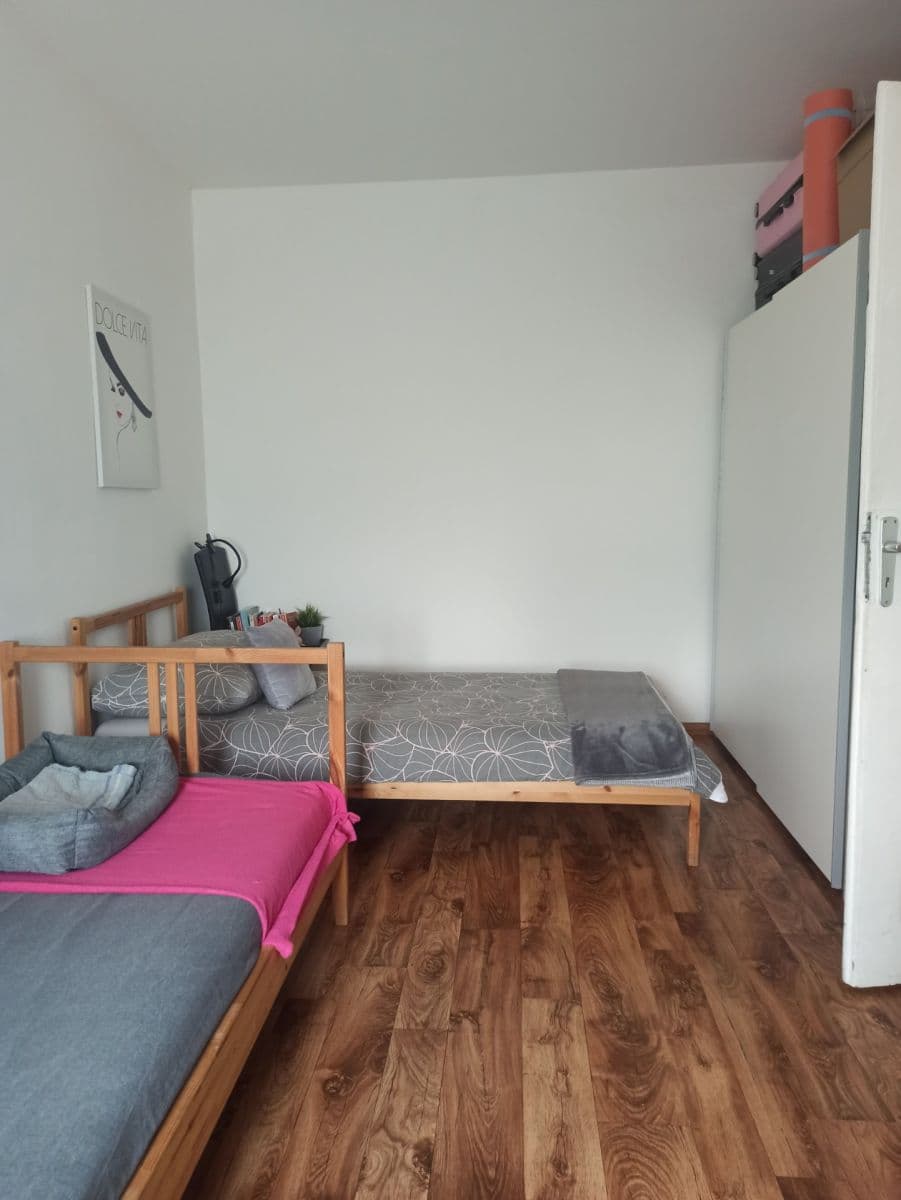 Pronájem bytu 1+1 27 m², Lidická, Praha, Praha Pronájem bytu 1+1 27 m², Lidická, Praha, Praha