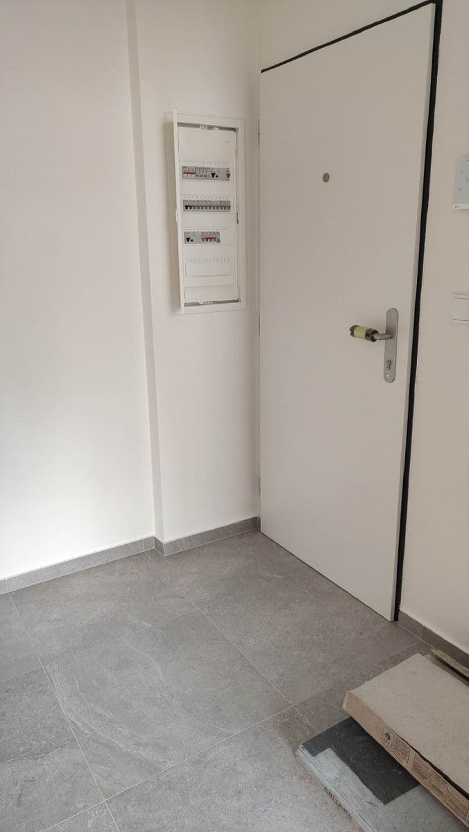 Pronájem bytu 1+kk 27 m², Křenová, Brno, Jihomoravský kraj Pronájem bytu 1+kk 27 m², Křenová, Brno, Jihomoravský kraj