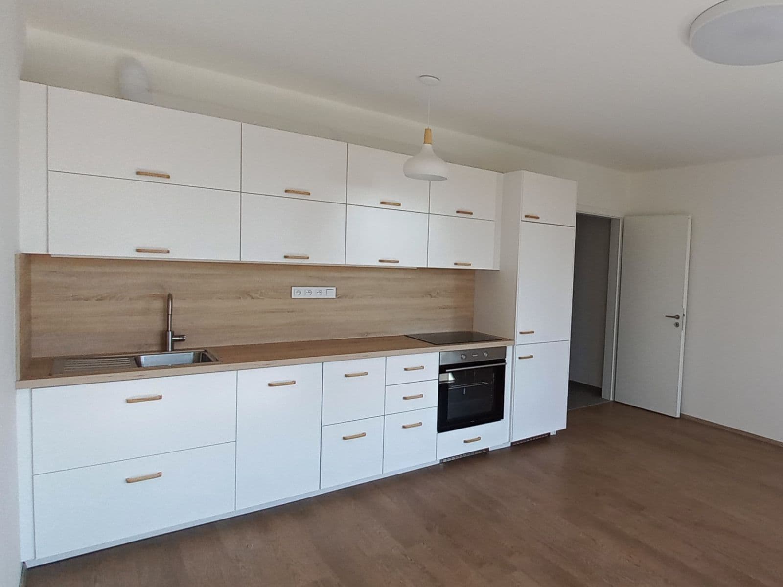 Pronájem bytu 2+kk 53 m², Huppnerova, Praha, Praha Pronájem bytu 2+kk 53 m², Huppnerova, Praha, Praha