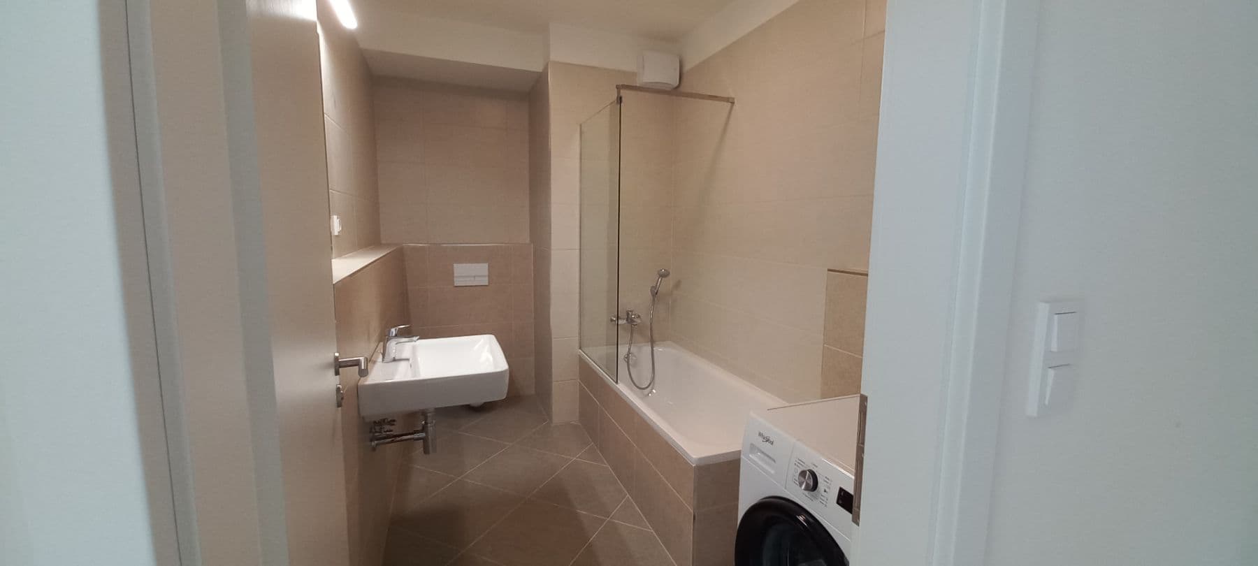 Pronájem bytu 2+kk 53 m², Huppnerova, Praha, Praha Pronájem bytu 2+kk 53 m², Huppnerova, Praha, Praha
