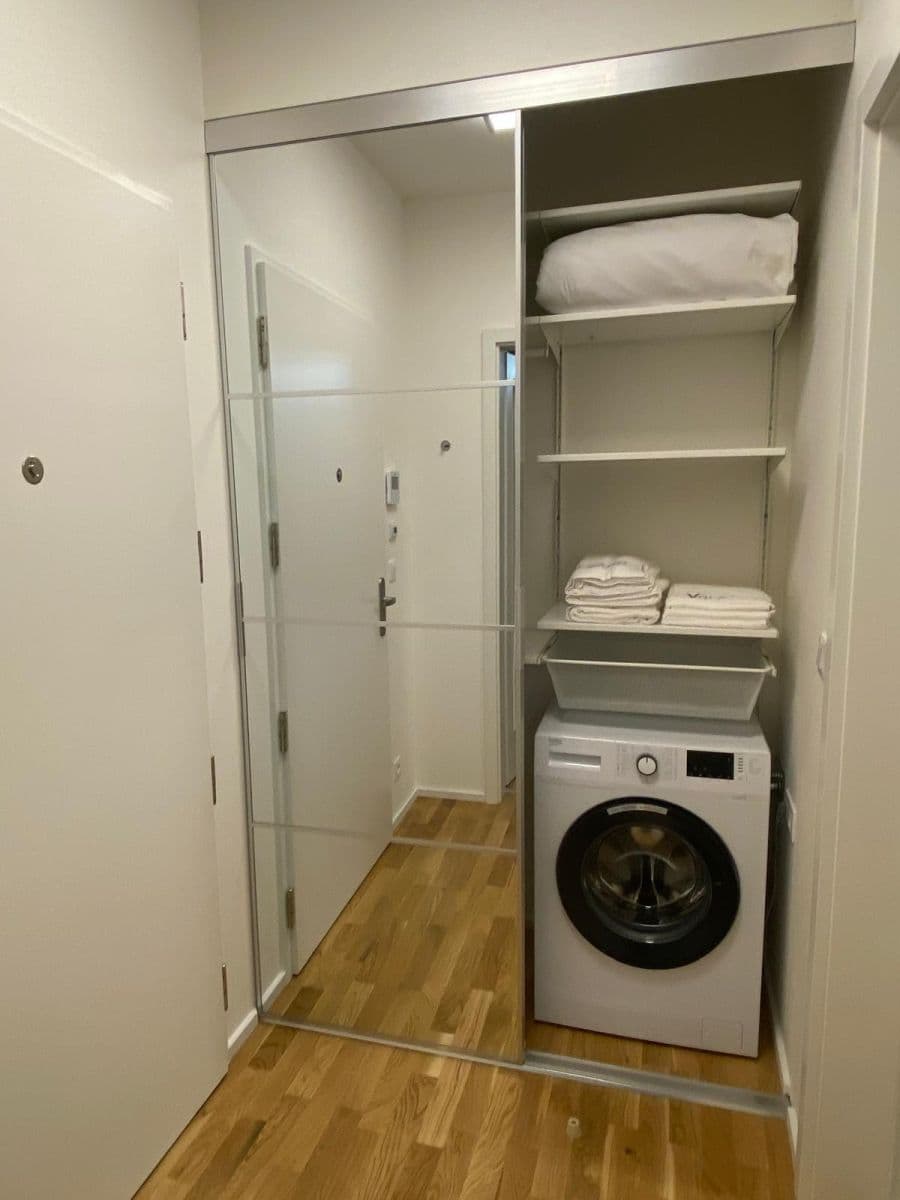 Pronájem bytu 1+kk 30 m², Hasilova, Praha, Praha Pronájem bytu 1+kk 30 m², Hasilova, Praha, Praha