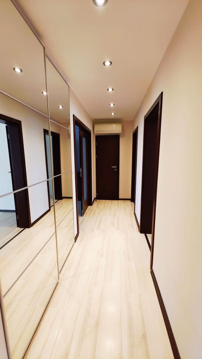 Prodej bytu 3+1 81 m², Vlčkova, Praha, Praha Prodej bytu 3+1 81 m², Vlčkova, Praha, Praha