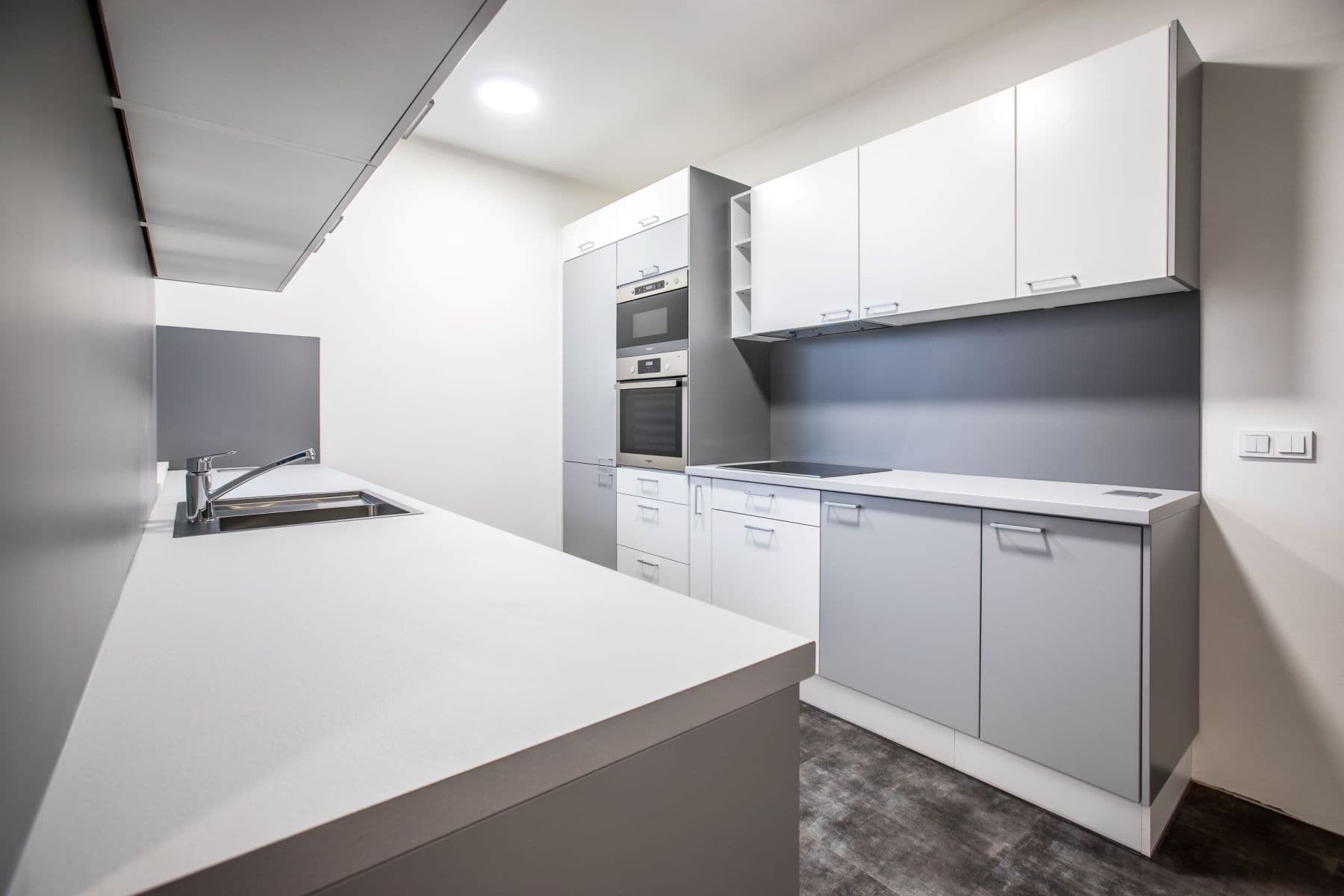 Pronájem bytu 3+kk 80 m², Puchmajerova, Liberec, Liberecký kraj Pronájem bytu 3+kk 80 m², Puchmajerova, Liberec, Liberecký kraj