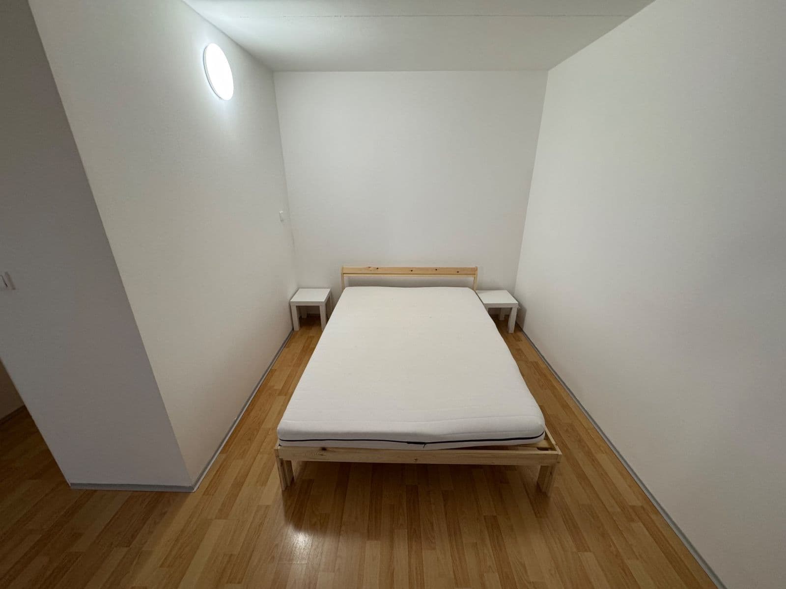 Pronájem bytu 1+kk 36 m², Molákova, Praha, Praha Pronájem bytu 1+kk 36 m², Molákova, Praha, Praha