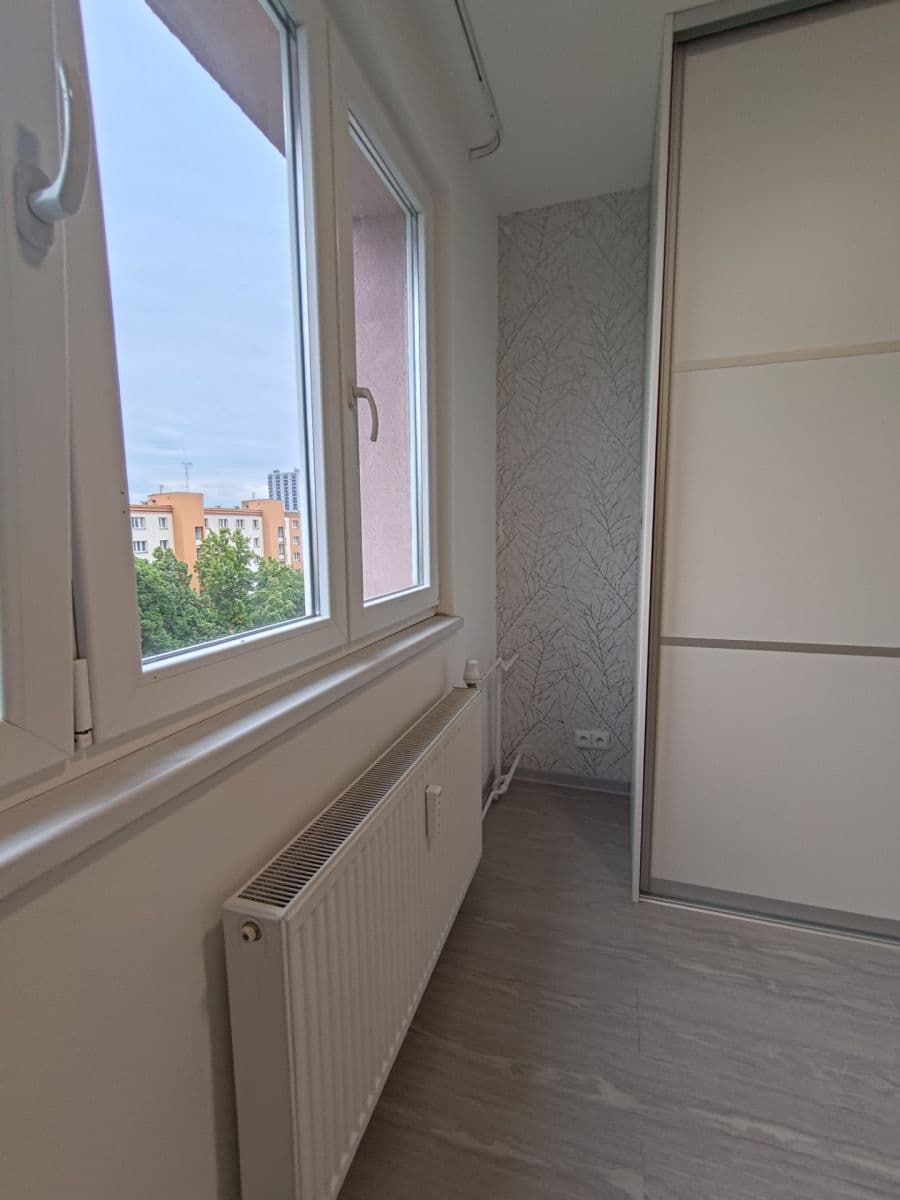 Pronájem bytu 2+1 52 m², Počernická, Praha, Praha Pronájem bytu 2+1 52 m², Počernická, Praha, Praha