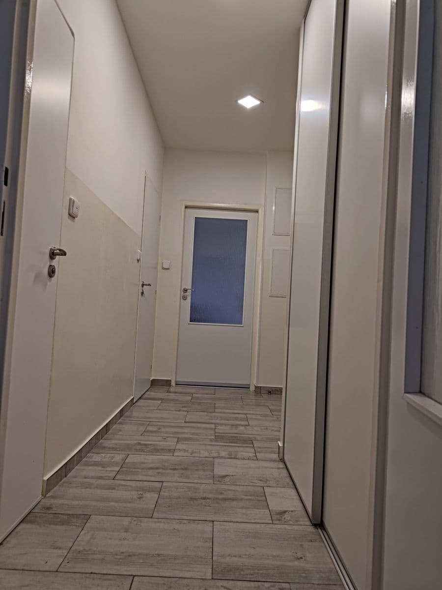 Pronájem bytu 2+1 52 m², Počernická, Praha, Praha Pronájem bytu 2+1 52 m², Počernická, Praha, Praha