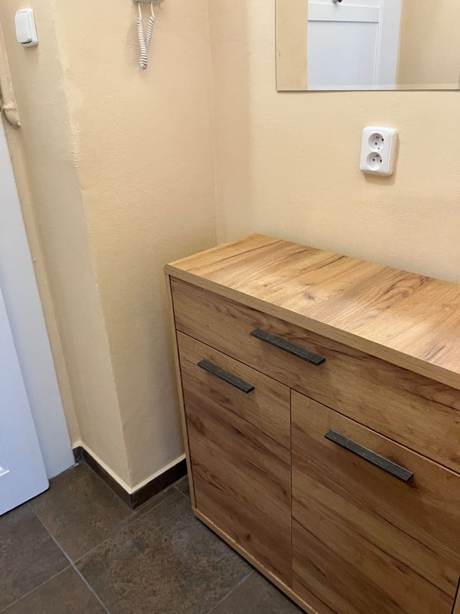 Pronájem bytu 1+1 43 m², Nuselská, Praha, Praha Pronájem bytu 1+1 43 m², Nuselská, Praha, Praha