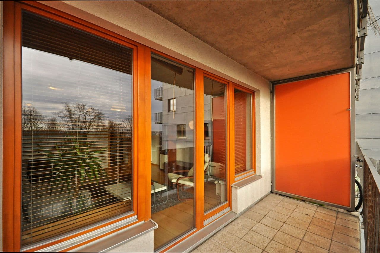 Pronájem bytu 1+kk 38 m², Názovská, Praha, Praha Pronájem bytu 1+kk 38 m², Názovská, Praha, Praha