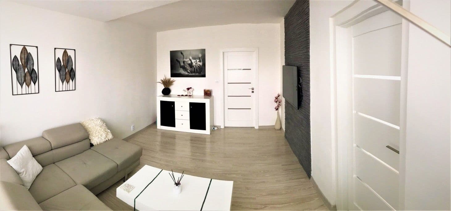Pronájem bytu 3+1 65 m², Jugoslávská, Ostrava, Moravskoslezský kraj Pronájem bytu 3+1 65 m², Jugoslávská, Ostrava, Moravskoslezský kraj