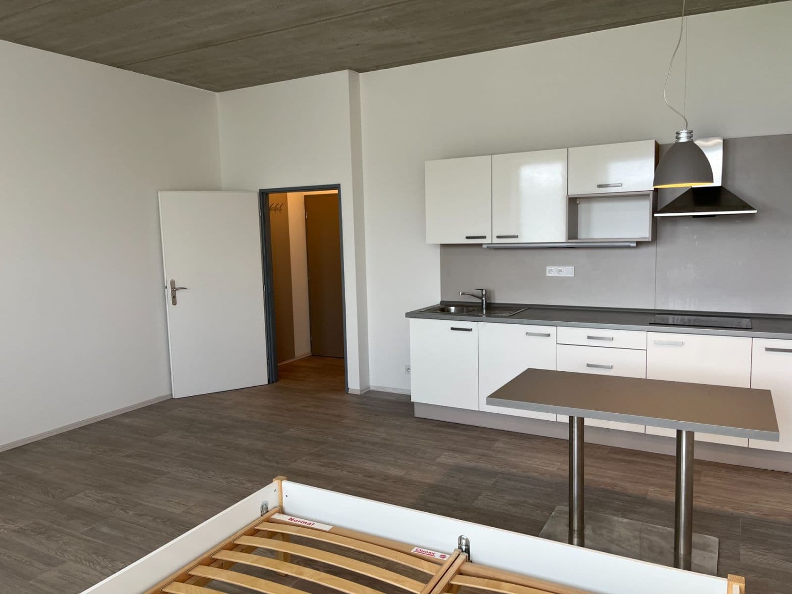 Pronájem bytu 1+kk 45 m², U Uhříněveské obory, Praha, Praha Pronájem bytu 1+kk 45 m², U Uhříněveské obory, Praha, Praha