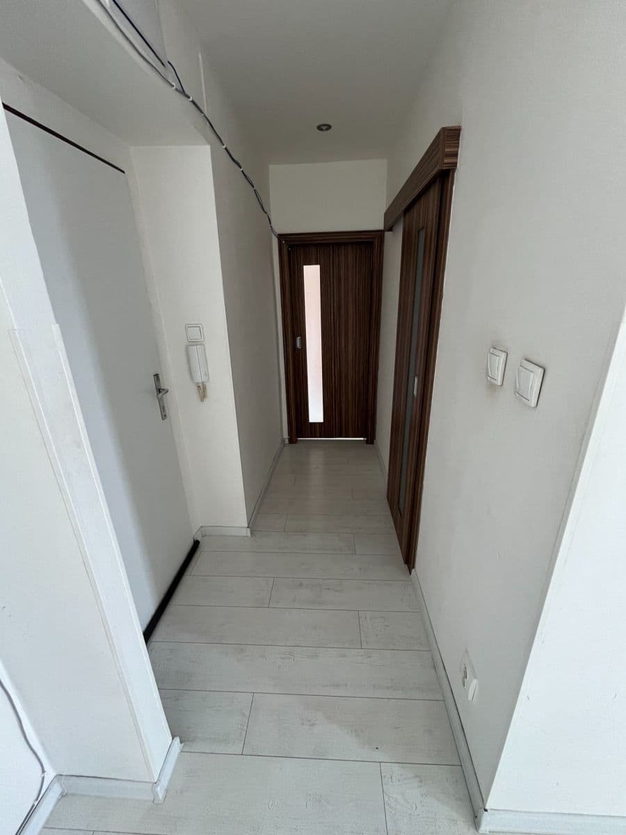 Pronájem bytu 2+kk 55 m², Václava Řezáče, Klášterec nad Ohří, Ústecký kraj Pronájem bytu 2+kk 55 m², Václava Řezáče, Klášterec nad Ohří, Ústecký kraj