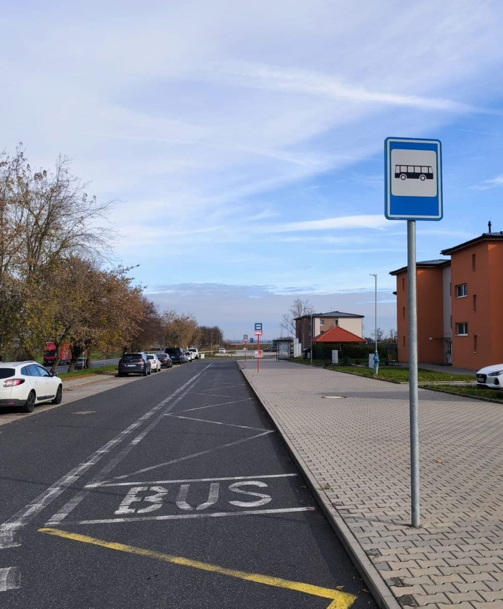 Prodej bytu 2+kk 40 m², Vestecká, Nehvizdy, Středočeský kraj Prodej bytu 2+kk 40 m², Vestecká, Nehvizdy, Středočeský kraj