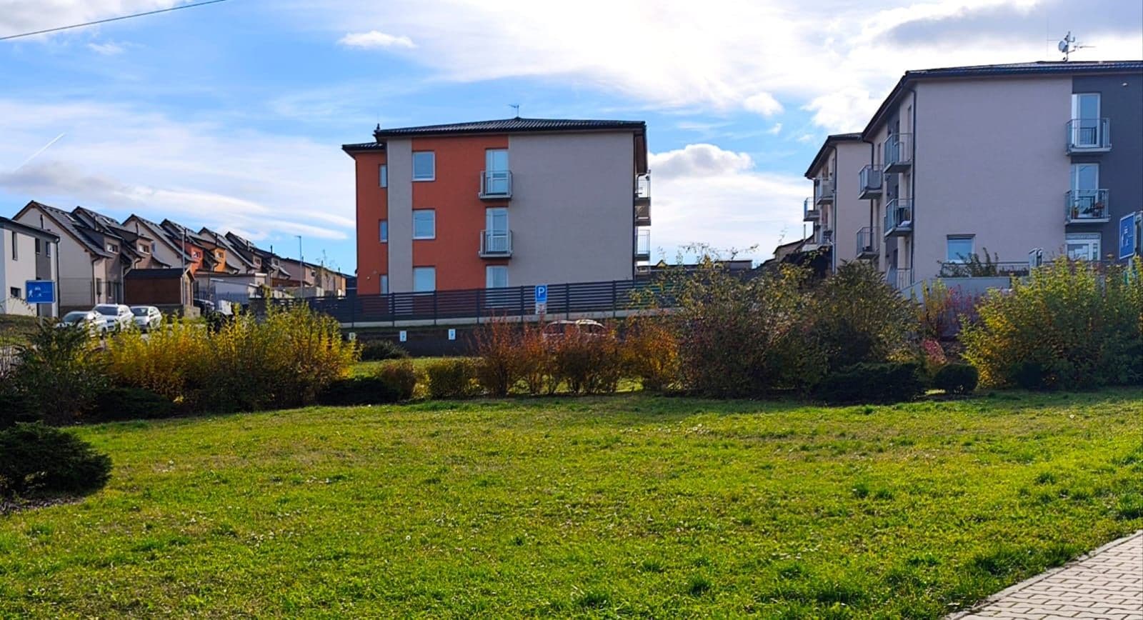 Prodej bytu 2+kk 40 m², Vestecká, Nehvizdy, Středočeský kraj Prodej bytu 2+kk 40 m², Vestecká, Nehvizdy, Středočeský kraj