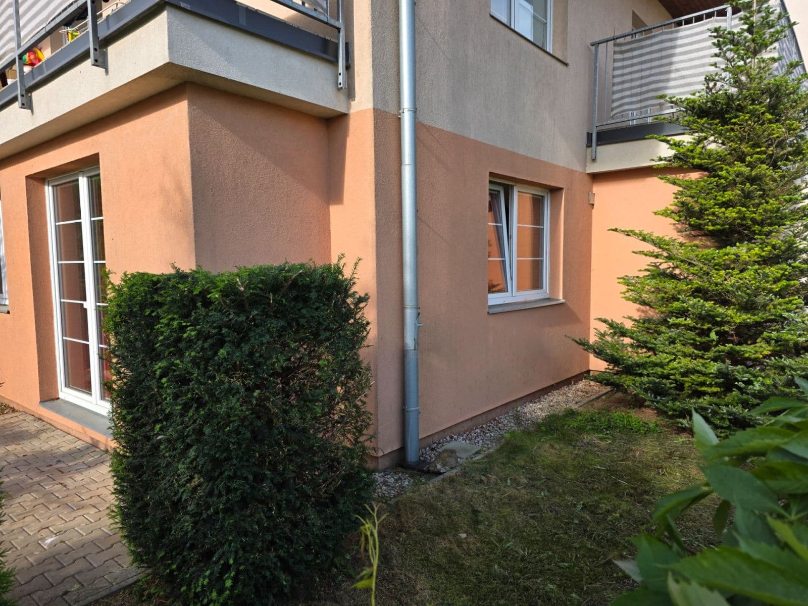 Pronájem bytu 2+kk 51 m², Lesní, Holubice, Středočeský kraj Pronájem bytu 2+kk 51 m², Lesní, Holubice, Středočeský kraj