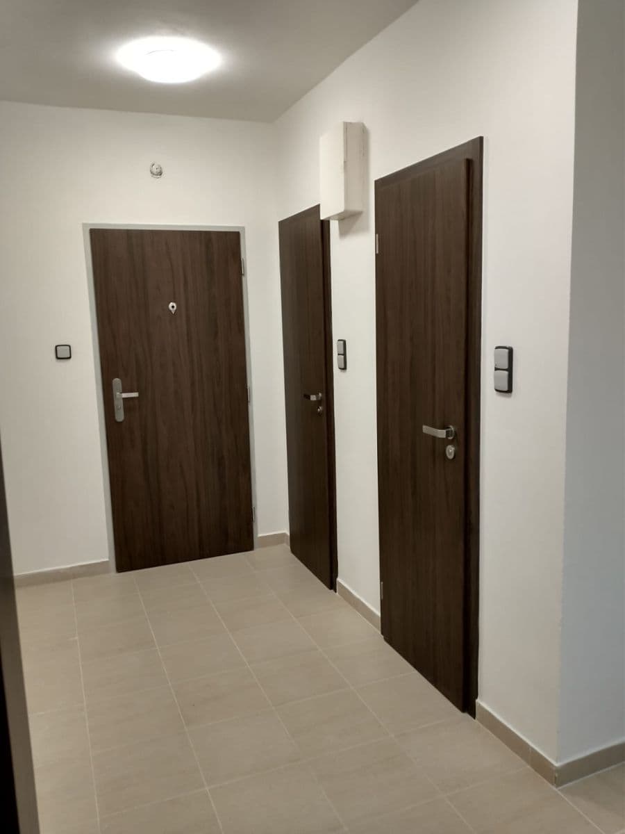 Pronájem bytu 2+1 53 m², Počernická, Praha, Praha Pronájem bytu 2+1 53 m², Počernická, Praha, Praha