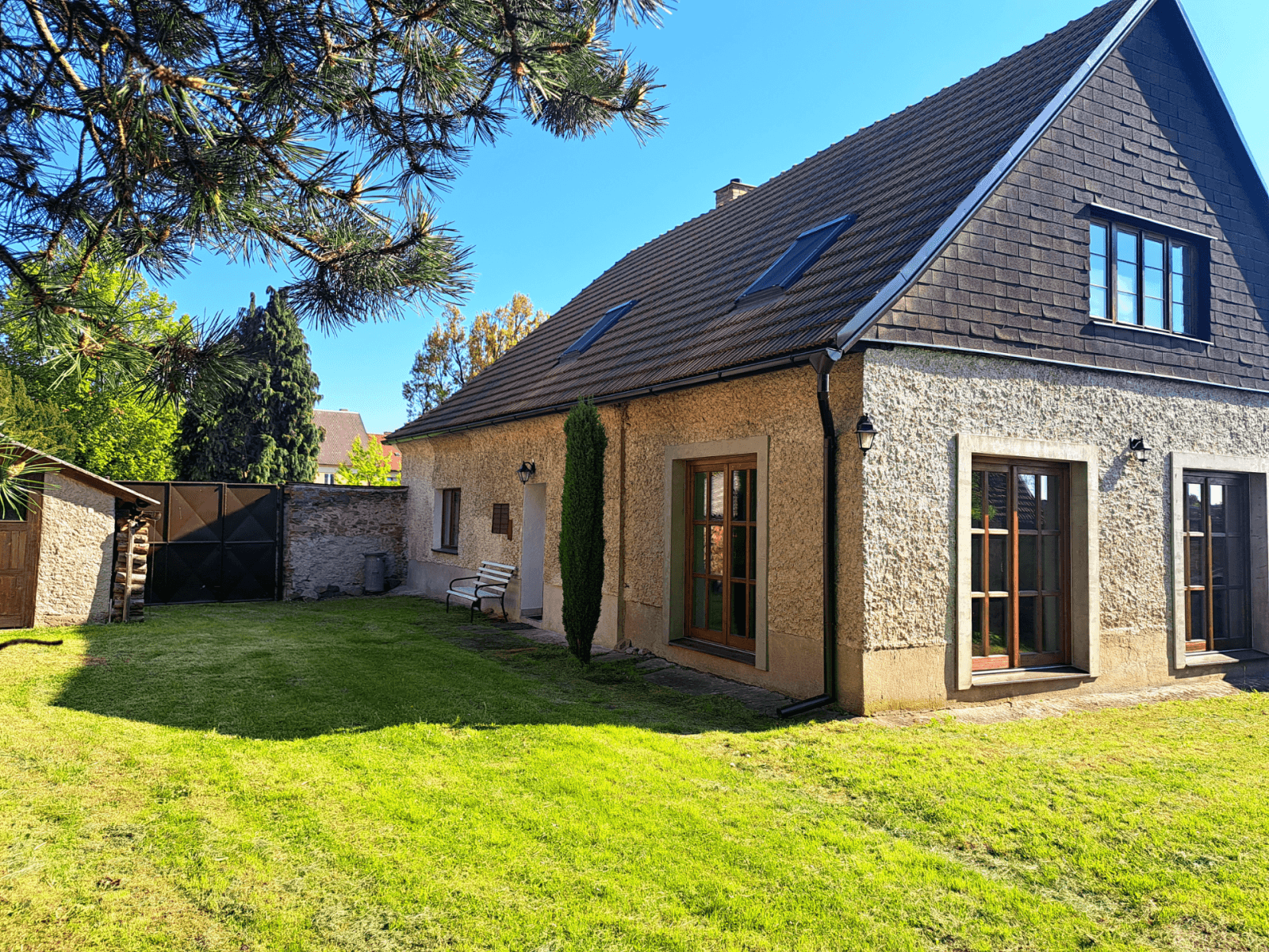 Prodej domu 136 m², pozemek 1.121 m², Miličín, Středočeský kraj Prodej domu 136 m², pozemek 1.121 m², Miličín, Středočeský kraj