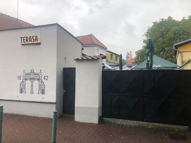 Pronájem nebytového prostoru 300 m², Přátelství, Praha, Praha Pronájem nebytového prostoru 300 m², Přátelství, Praha, Praha