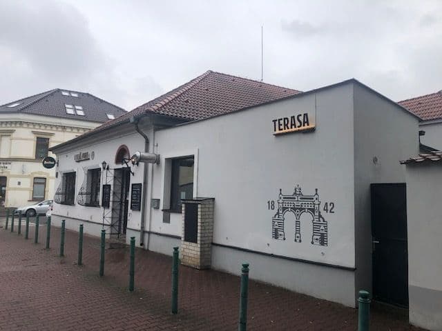 Pronájem nebytového prostoru 300 m², Přátelství, Praha, Praha Pronájem nebytového prostoru 300 m², Přátelství, Praha, Praha