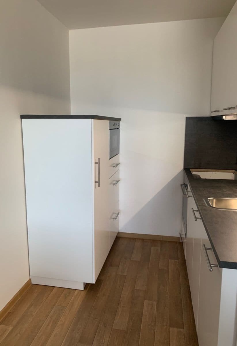 Pronájem bytu 2+kk 43 m², Dr. Horákové, Poděbrady, Středočeský kraj Pronájem bytu 2+kk 43 m², Dr. Horákové, Poděbrady, Středočeský kraj