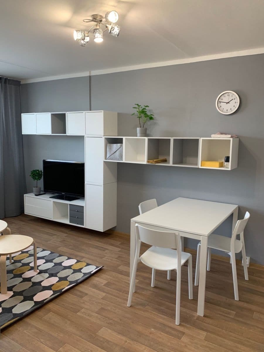 Pronájem bytu 2+kk 43 m², Dr. Horákové, Poděbrady, Středočeský kraj Pronájem bytu 2+kk 43 m², Dr. Horákové, Poděbrady, Středočeský kraj