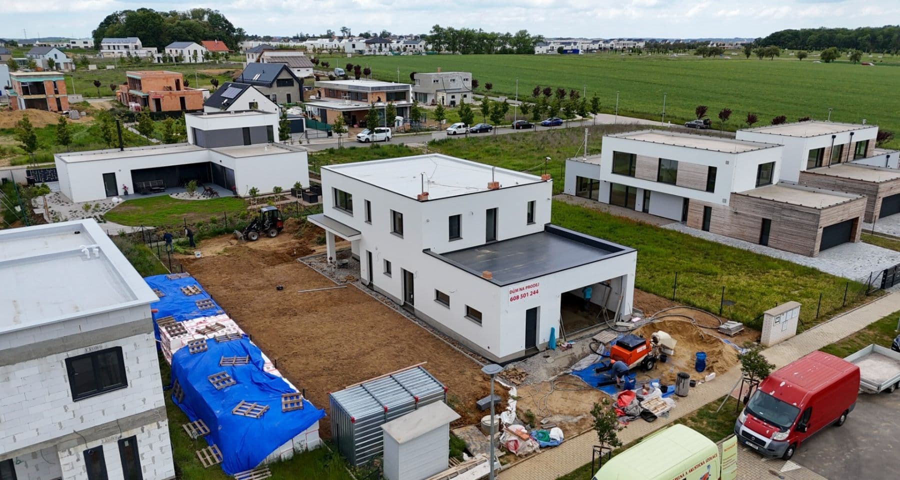 Prodej domu 226 m², pozemek 816 m², U Sadaře, Vysoký Újezd, Středočeský kraj Prodej domu 226 m², pozemek 816 m², U Sadaře, Vysoký Újezd, Středočeský kraj