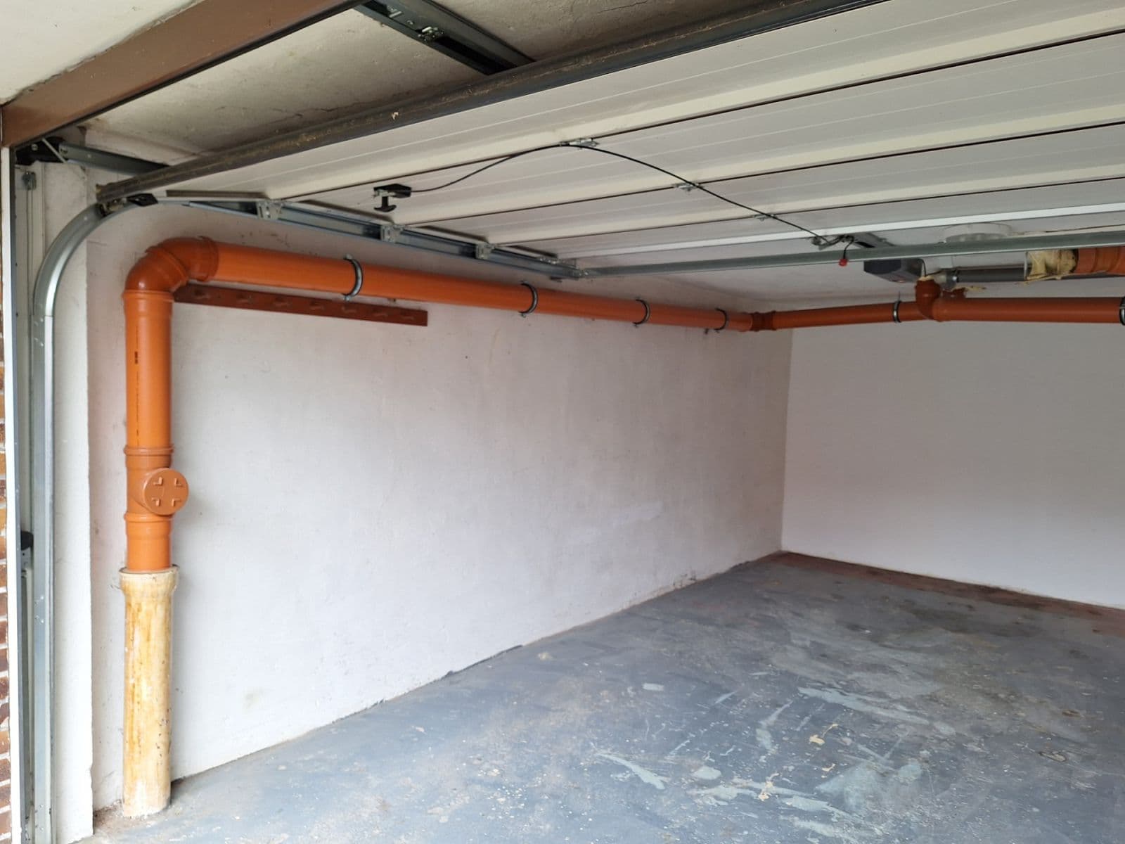 Prodej garáže 18 m², Dlabačova, Nymburk, Středočeský kraj Prodej garáže 18 m², Dlabačova, Nymburk, Středočeský kraj