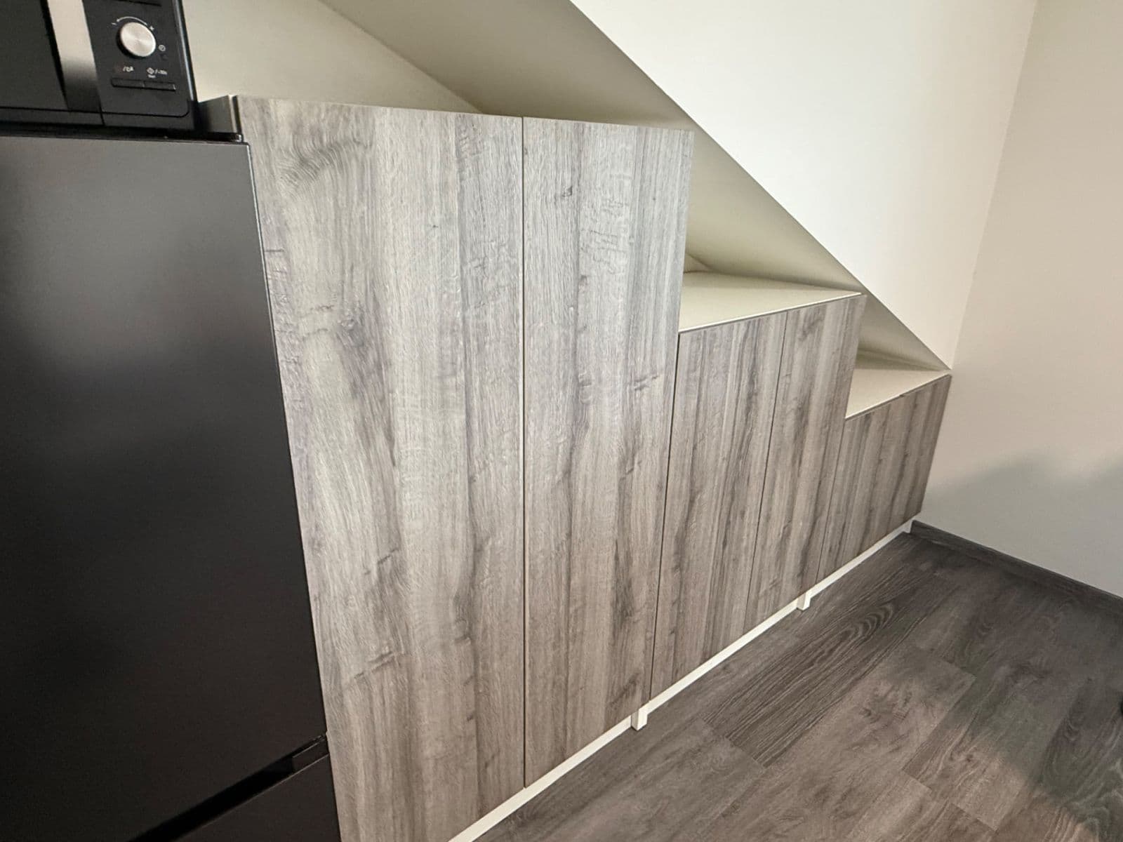 Pronájem bytu 1+kk 32 m², Hřbitovní, Libčice nad Vltavou, Středočeský kraj Pronájem bytu 1+kk 32 m², Hřbitovní, Libčice nad Vltavou, Středočeský kraj