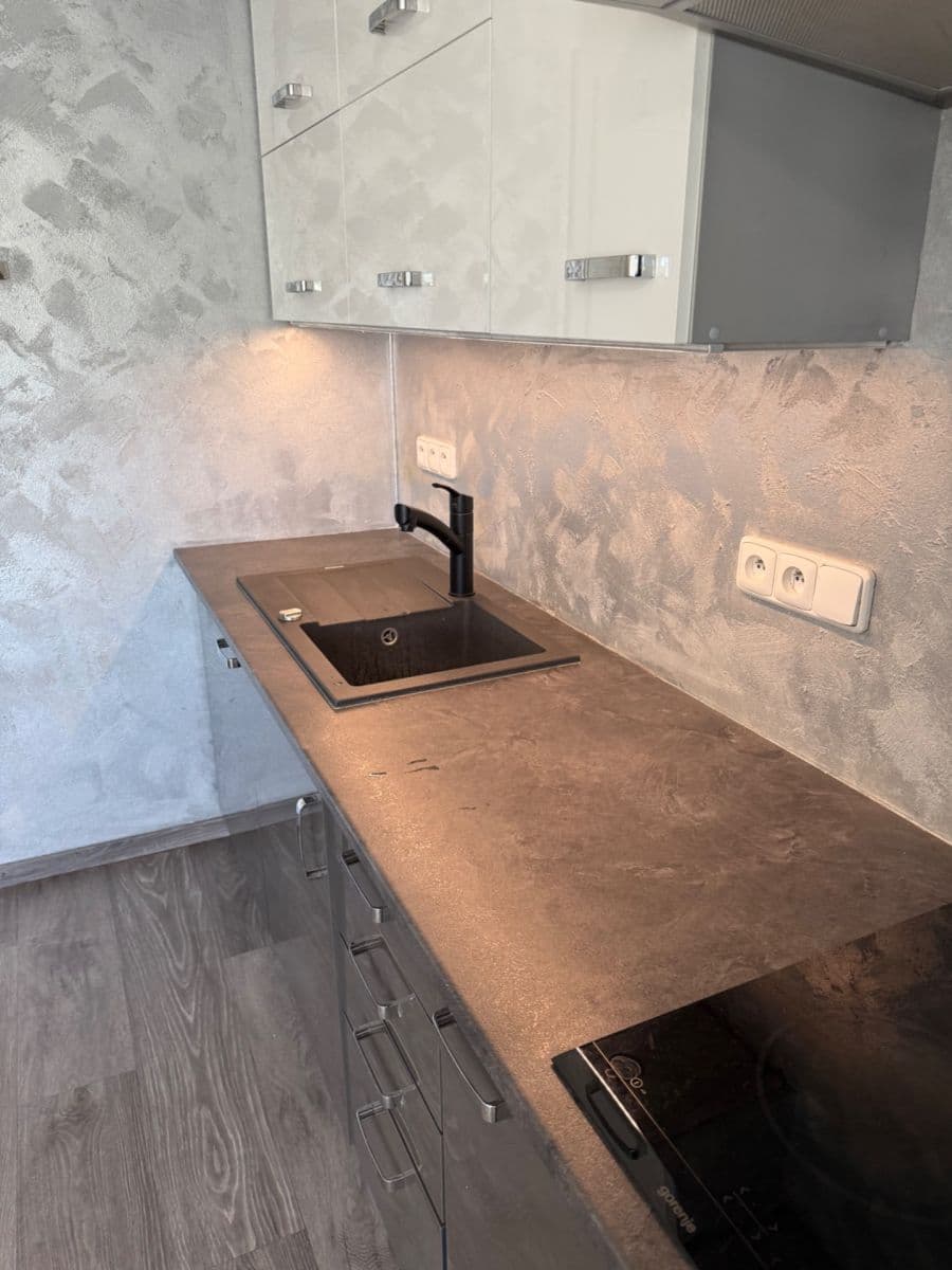 Pronájem bytu 1+kk 32 m², Hřbitovní, Libčice nad Vltavou, Středočeský kraj Pronájem bytu 1+kk 32 m², Hřbitovní, Libčice nad Vltavou, Středočeský kraj
