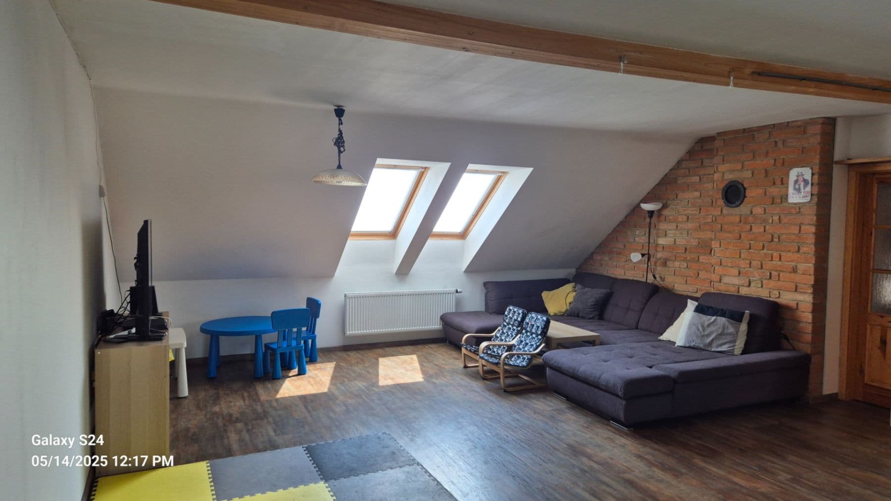 Pronájem domu 154 m², pozemek 1.435 m², nám. sv. Jana, Újezd u Brna, Jihomoravský kraj Pronájem domu 154 m², pozemek 1.435 m², nám. sv. Jana, Újezd u Brna, Jihomoravský kraj