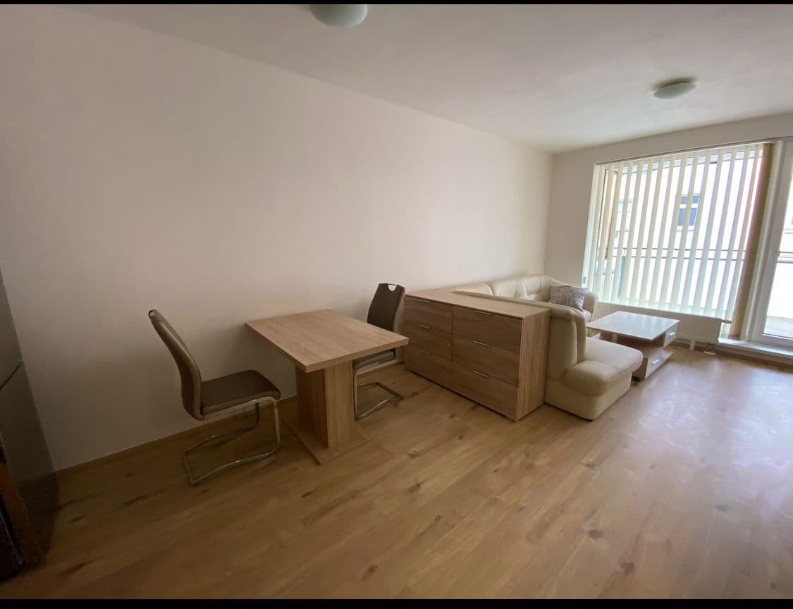 Pronájem bytu 2+kk 54 m², Jablonského, Plzeň, Plzeňský kraj Pronájem bytu 2+kk 54 m², Jablonského, Plzeň, Plzeňský kraj