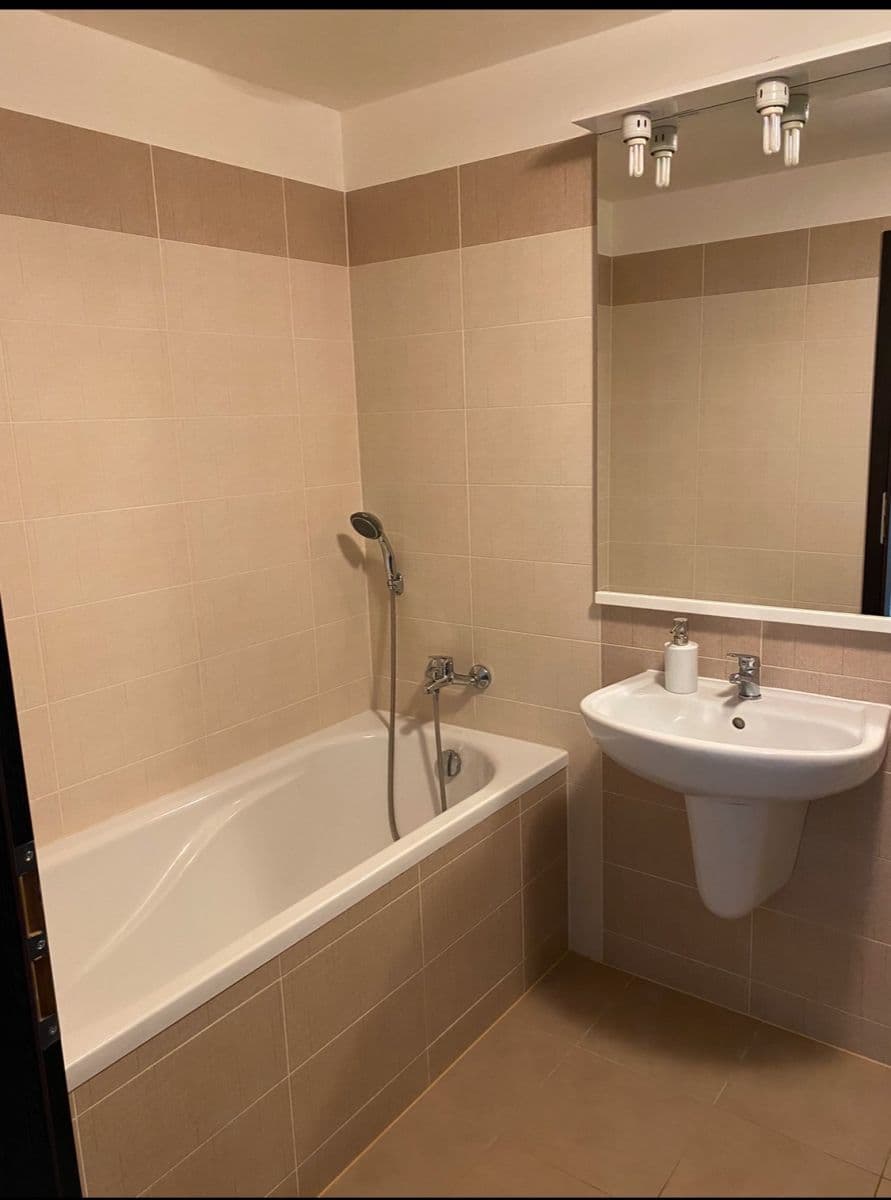 Pronájem bytu 2+kk 54 m², Jablonského, Plzeň, Plzeňský kraj Pronájem bytu 2+kk 54 m², Jablonského, Plzeň, Plzeňský kraj