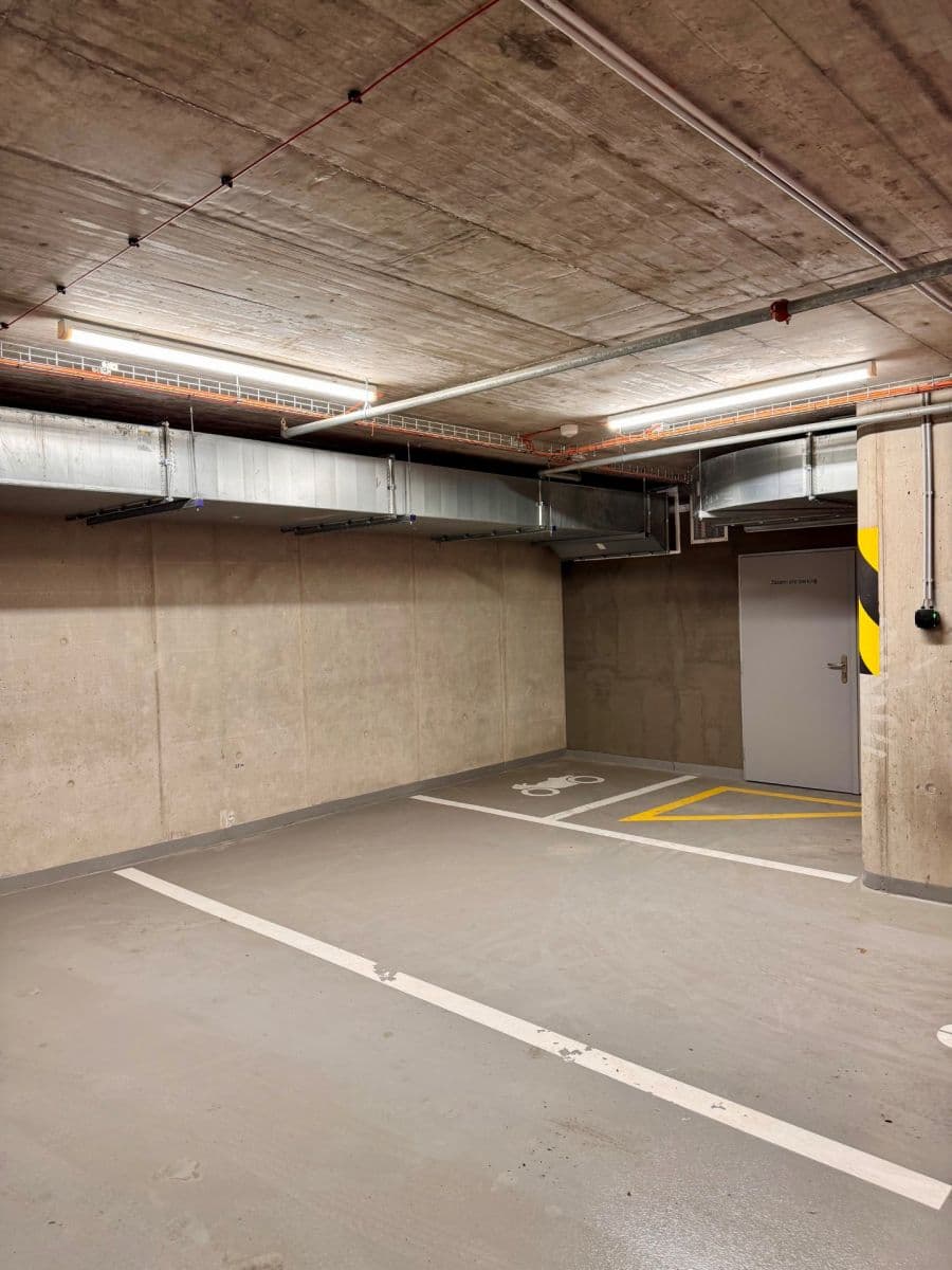 Pronájem bytu 3+kk 82 m², 28. října, Ostrava, Moravskoslezský kraj Pronájem bytu 3+kk 82 m², 28. října, Ostrava, Moravskoslezský kraj
