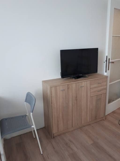 Pronájem bytu 30 m², Bubenská, Praha, Praha Pronájem bytu 30 m², Bubenská, Praha, Praha