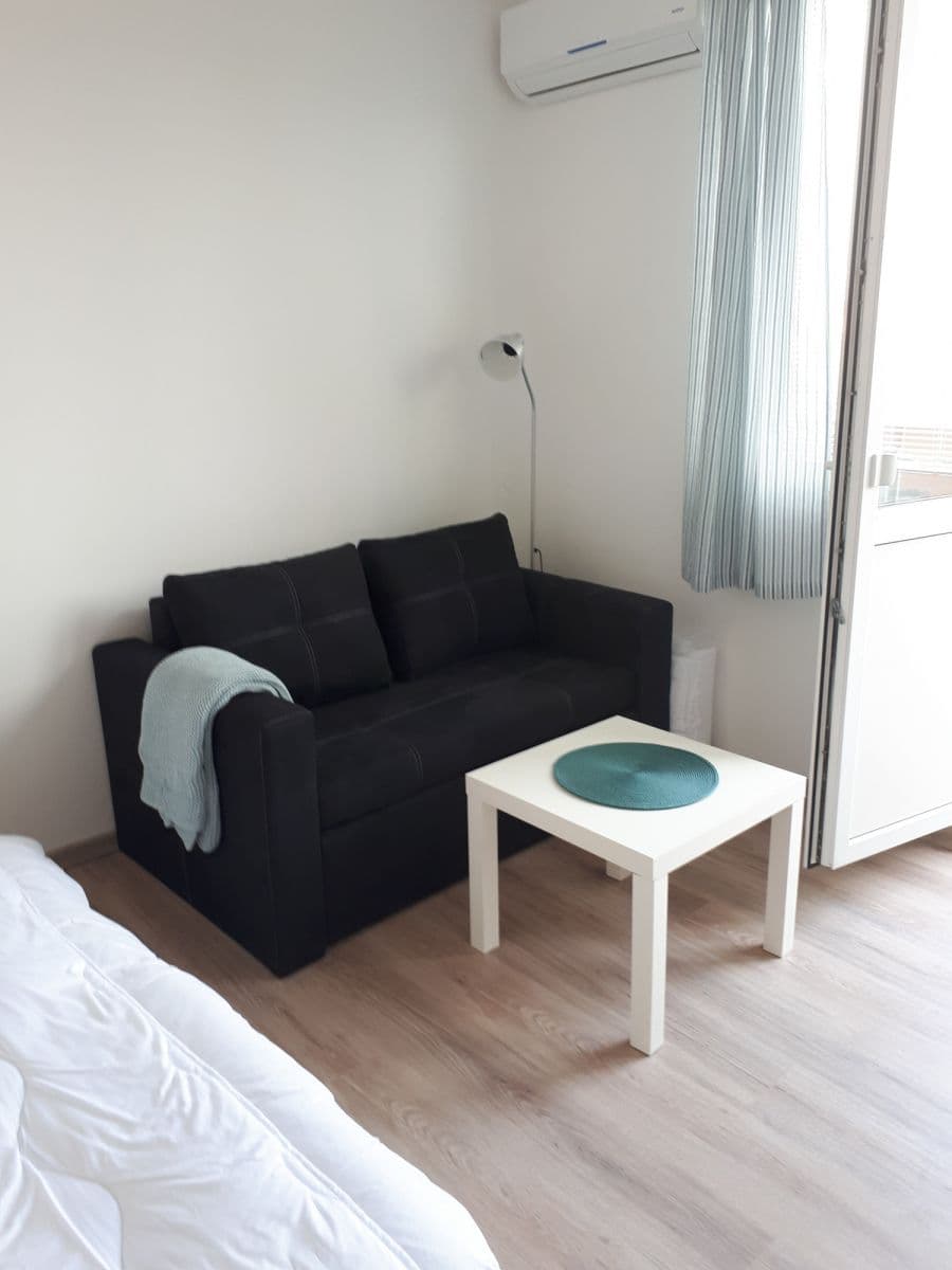 Pronájem bytu 30 m², Bubenská, Praha, Praha Pronájem bytu 30 m², Bubenská, Praha, Praha