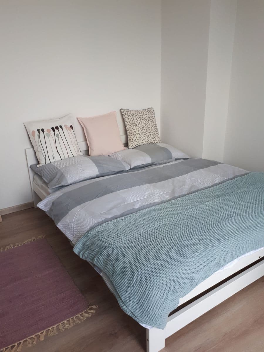 Pronájem bytu 30 m², Bubenská, Praha, Praha Pronájem bytu 30 m², Bubenská, Praha, Praha